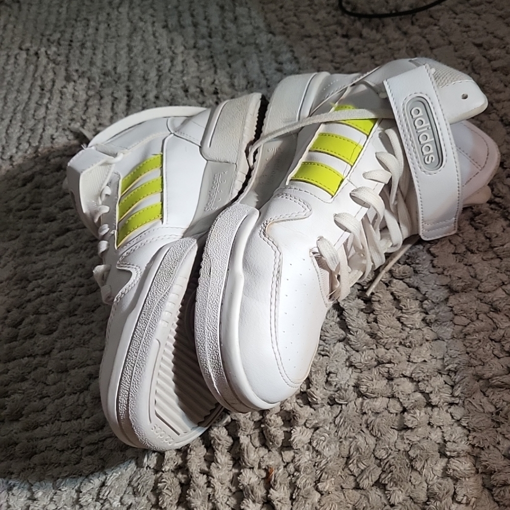 Adidas  postmove  mid cloud